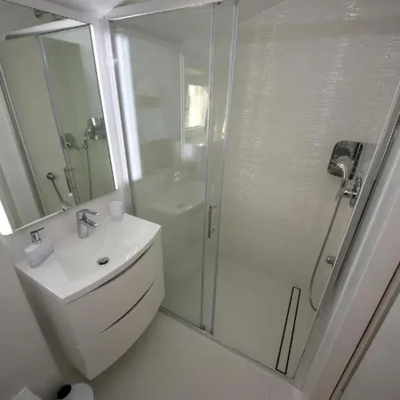 Gabriel - Three Bedroom With Outdoor Pool Villa *