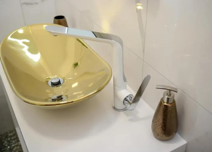 וילה Gabriel - Three Bedroom With Outdoor Pool Drniš