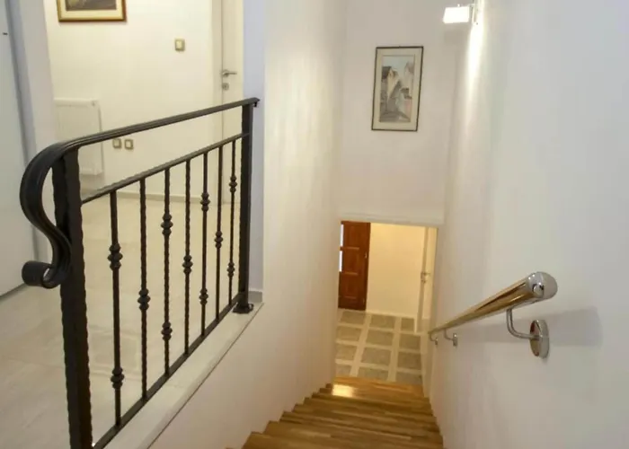 Gabriel - Three Bedroom With Outdoor Pool וילה *